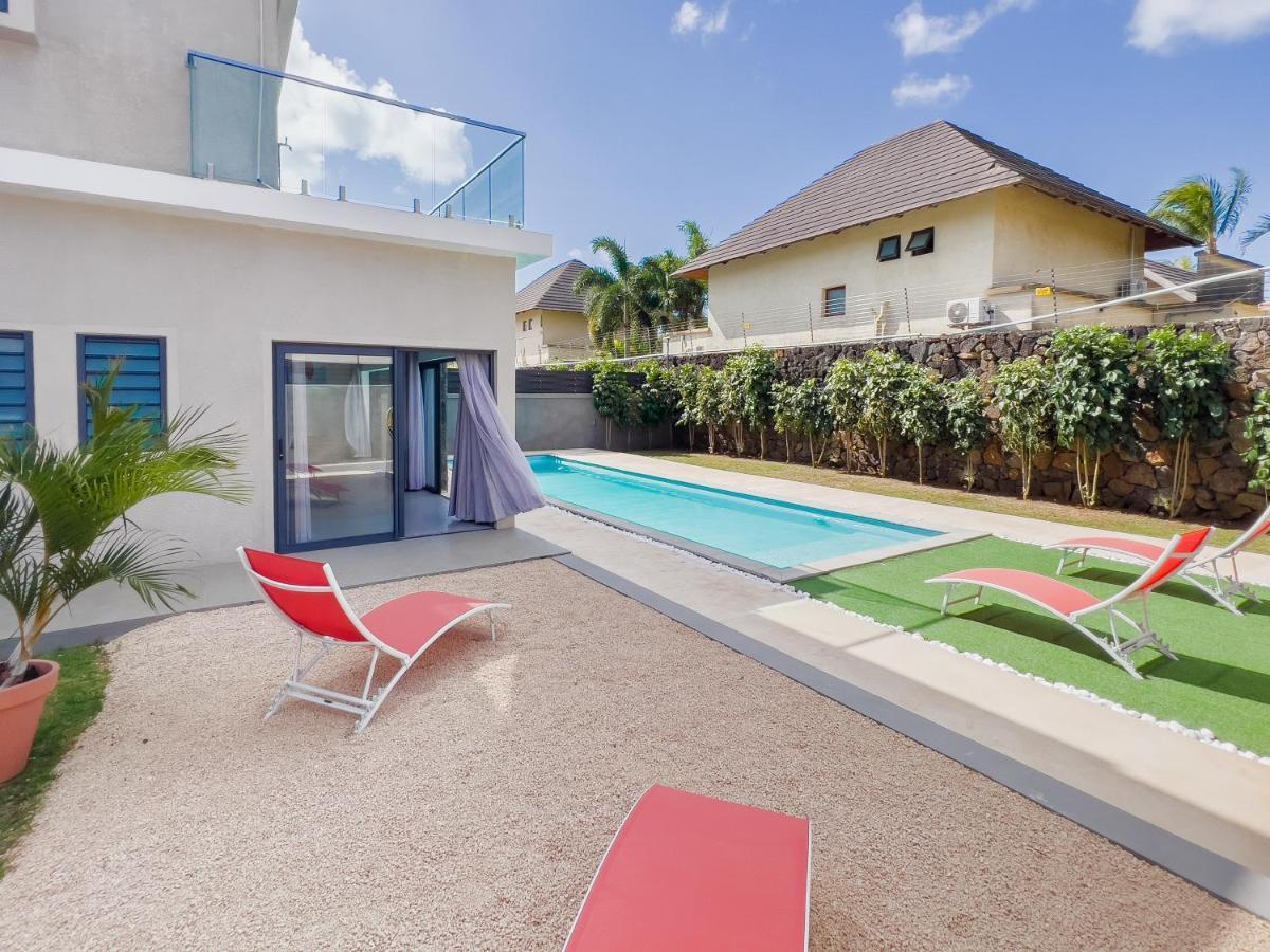 Spacious 4 Bedrooms Villa With Infinity Pool Гранд-Бэй Экстерьер фото